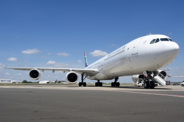 ZS-SNG (557) 2003 Airbus A340-642