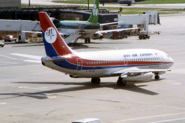 G-BLDE (cn 22876) Boeing 737-2E7Adv