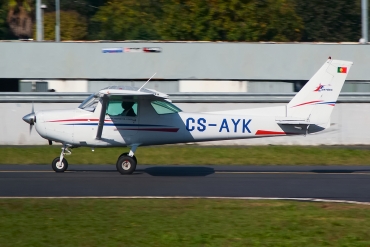 CS-AYK, (cn 15282482), Cessna 152