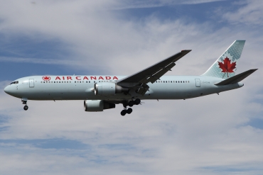C-FCAB (cn 24082) Boeing 767-375ER