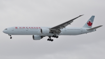 C-FIVQ · Boeing 777-333/ER · (YUL / CYUL)