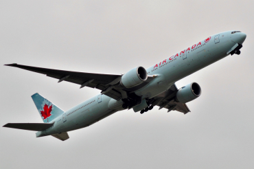 C-FIVM (35251) 2008 Boeing 777-333(ER)