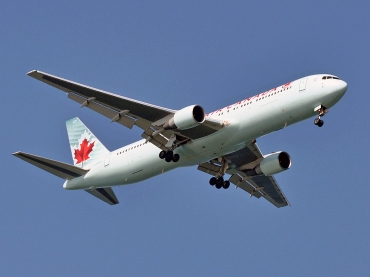 C-FMWP (25583) 1993 Boeing 767-333(ER)