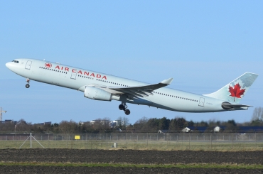 C-GFAJ (284) 1999 Airbus A330-343