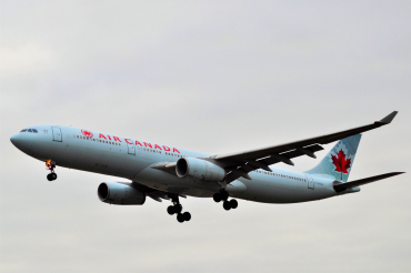 C-GHKW (408) 2001 Airbus A330-343