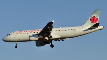 C-FKPT (cn 0324) Airbus A320-211