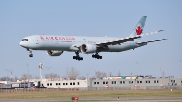 C-FIVR (35241) 2009 Boeing 777-333(ER)
