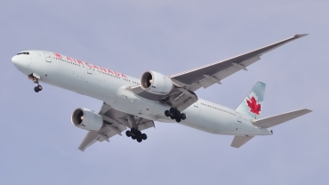 C-FIVS · Boeing 777-333/ER · (YUL / CYUL)