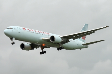 C-GLCA (cn 25120) Boeing 767-375ER