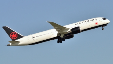 C-FNOE (35265) 2015 Boeing 787-9 Dreamliner