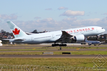 C-FIUF · Boeing 777-233/LR · (SYD / YSSY)