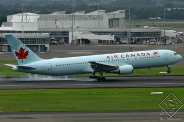 C-GHOZ (24087) 1989 Boeing 767-375(ER)