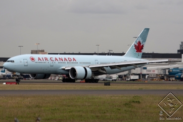 C-FIUA (cn 35239) Boeing 777-233LR