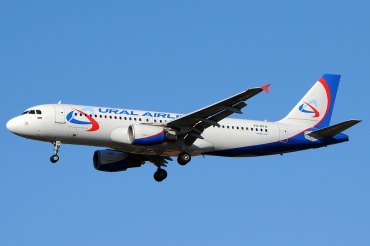 VQ-BFW, (cn 2327), Airbus A320-214