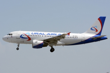 VP-BTE (1901) 2003 Airbus A319-112