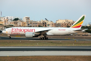 ET-APU (41817) 2012 Boeing 777-F6N