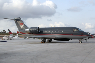 C-168 (5468) 2000 Bombardier Challenger 604
