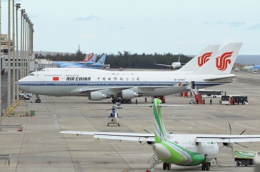 B-2447, (cn 25883), Boeing 747-4J6