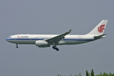 B-6073 (780) 2006 Airbus A330-243