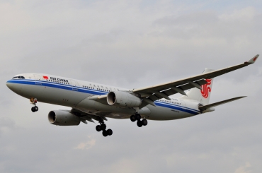 B-6090 (cn 0860) Airbus A330-243