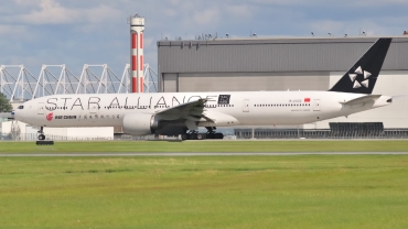 B-2032 (cn 38671) Boeing 777-39LER