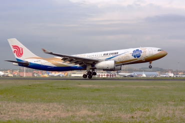 B-6076, (cn 797), Airbus A330-243