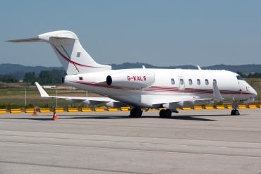 G-KALS (20106) 2006 Bombardier Challenger 300
