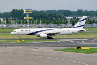 4X-EBV (26054) 1993 Boeing 757-258