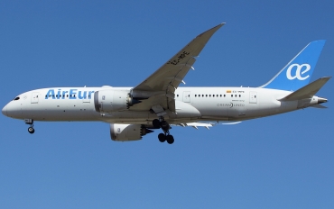 EC-MPE (cn 36418) Boeing 787-8