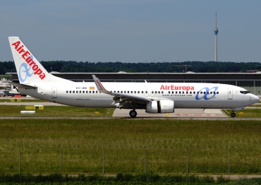 EC-JBK (33973) 2004 Boeing 737-85P(WL)