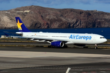 EC-MIN (1607) 2015 Airbus A330-343