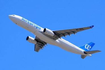 EC-MHL · Airbus A330-343 · (LPA / GCLP)