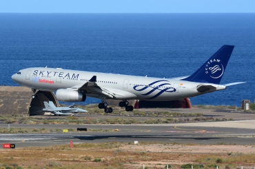 EC-LNH