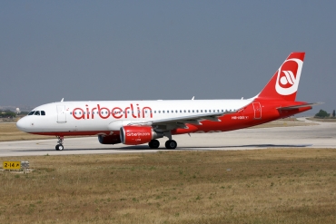 HB-IOR (4033) 2009 Airbus A320-214