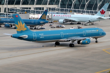 VN-A357 · Airbus A321-231 · (PVG / ZSPD)