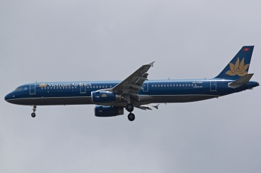 VN-A399, (cn 5438), Airbus A321-231