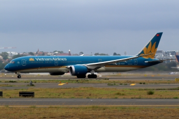 VN-A868 (39288) 2016 Boeing 787-9 Dreamliner