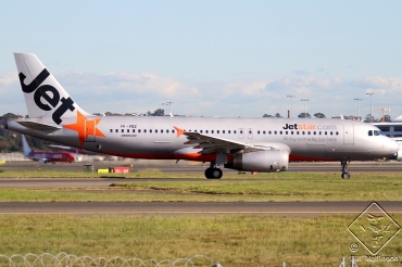 VH-VQZ · Airbus A320-232 · (SYD / YSSY)