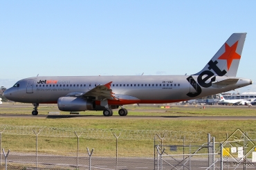 VH-VQZ · Airbus A320-232 · (SYD / YSSY)