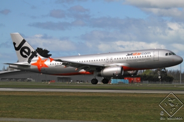 VH-VQR, (cn 2526), Airbus A320-232