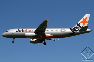 VH-VGU, (cn 4245), Airbus A320-232