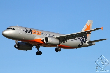 VH-VGU, (cn 4245), Airbus A320-232