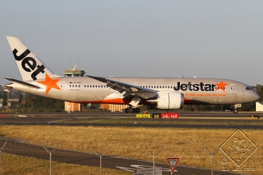 VH-VKE · Boeing 787-8 Dreamliner · (SYD / YSSY)