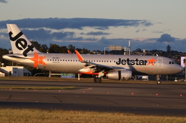 VH-VFT (55329) 2013 Airbus A320-232(WL)