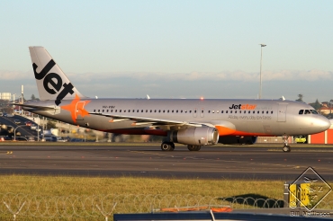 VH-VQH · Airbus A320-232 · (SYD / YSSY)