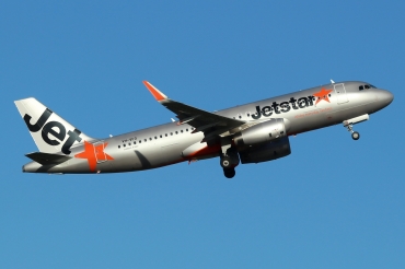 VH-VFO (5631) 2013 Airbus A320-232(WL)