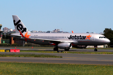 VH-VFV (5858) 2013 Airbus A320-232(WL)