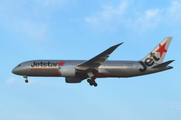 VH-VKB (36228) 2013 Boeing 787-8 Dreamliner