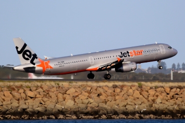VH-VWW (3916) 2009 Airbus A321-231