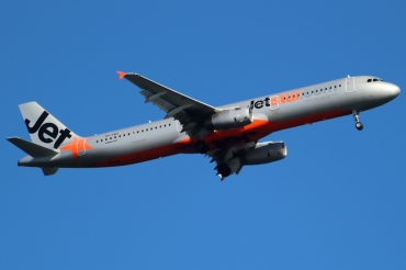 VH-VWX (3899) 2009 Airbus A321-231